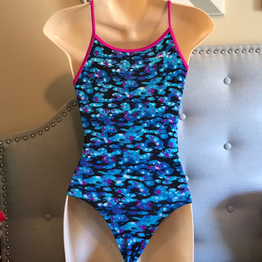 Size 10 Girls swimsuit Speedo